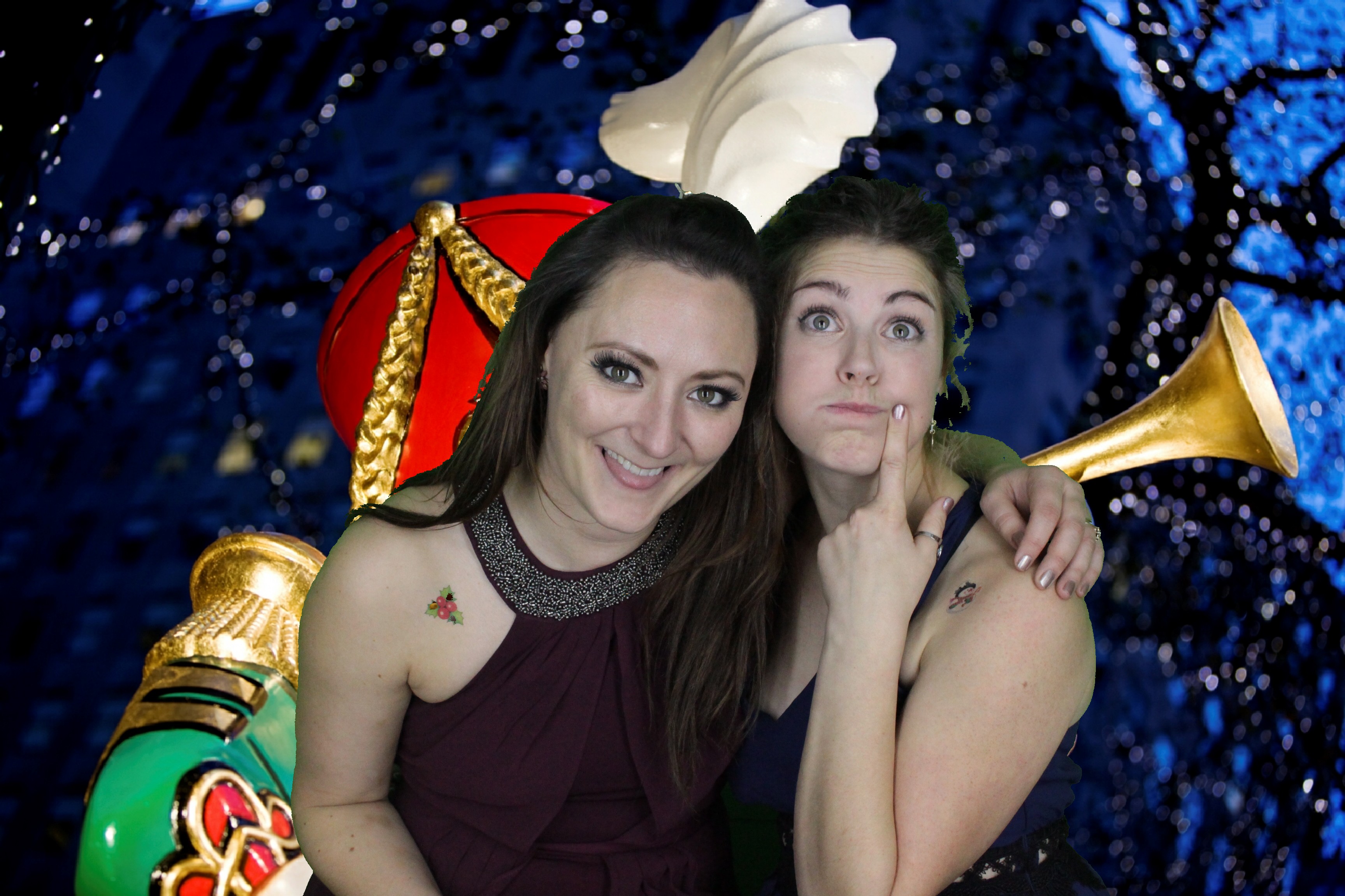 Upavon Officers' Mess Christmas Party | View more photos from the event at gallery.myphotoboothexperience.co.uk/u/MyPhotoBoothExperienceLtd/Upavon-Officers-Mess-Christmas-Party